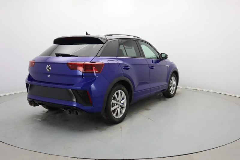 VW T-Roc R 300HP/ 4x4 / NAVI / PANO / AKRAPOVIC /  , снимка 6 - Автомобили и джипове - 52157595