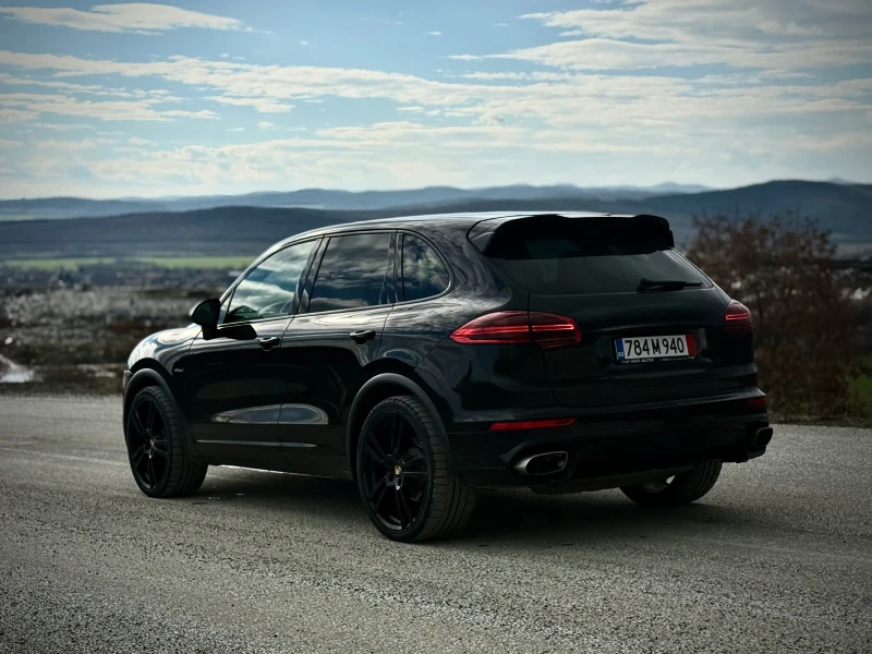 Porsche Cayenne, снимка 6 - Автомобили и джипове - 53399565