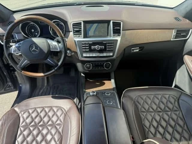 Mercedes-Benz GL 550 * АВТОКРЕДИТ БЕЗ ПЪРВОНАЧАЛНА ВНОСКА* , снимка 15 - Автомобили и джипове - 55763996