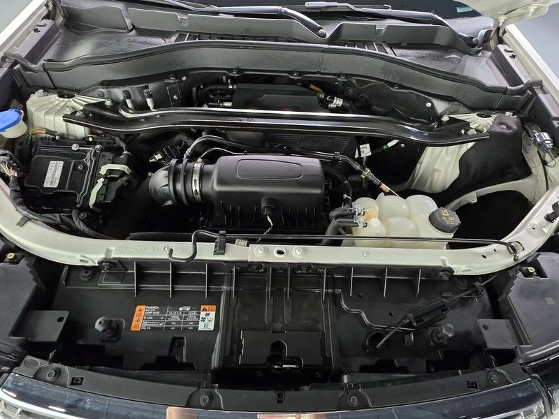 Ford Explorer 2.3 H Automatic, снимка 6 - Автомобили и джипове - 55814499