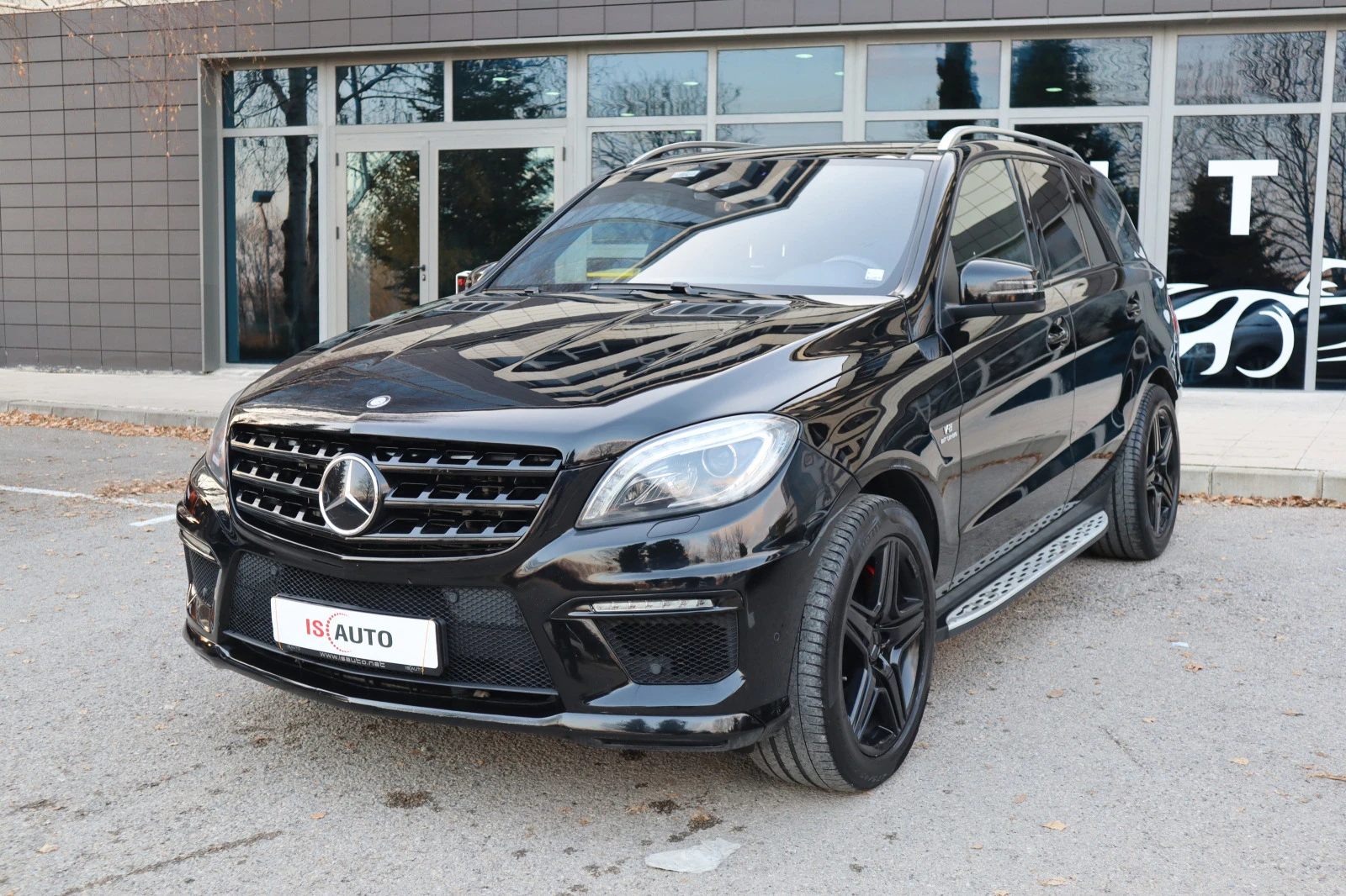 Mercedes-Benz ML 63 AMG Harman&Kardon/Distronic/Панорама/ - изображение 2