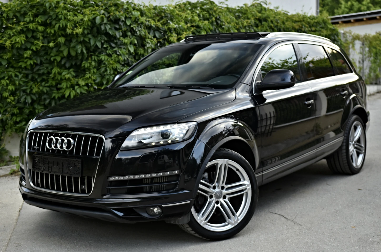 Audi Q7 4.2TDI\CAMERA\PANORAMA\BOSE\7 \ | Mobile.bg   1