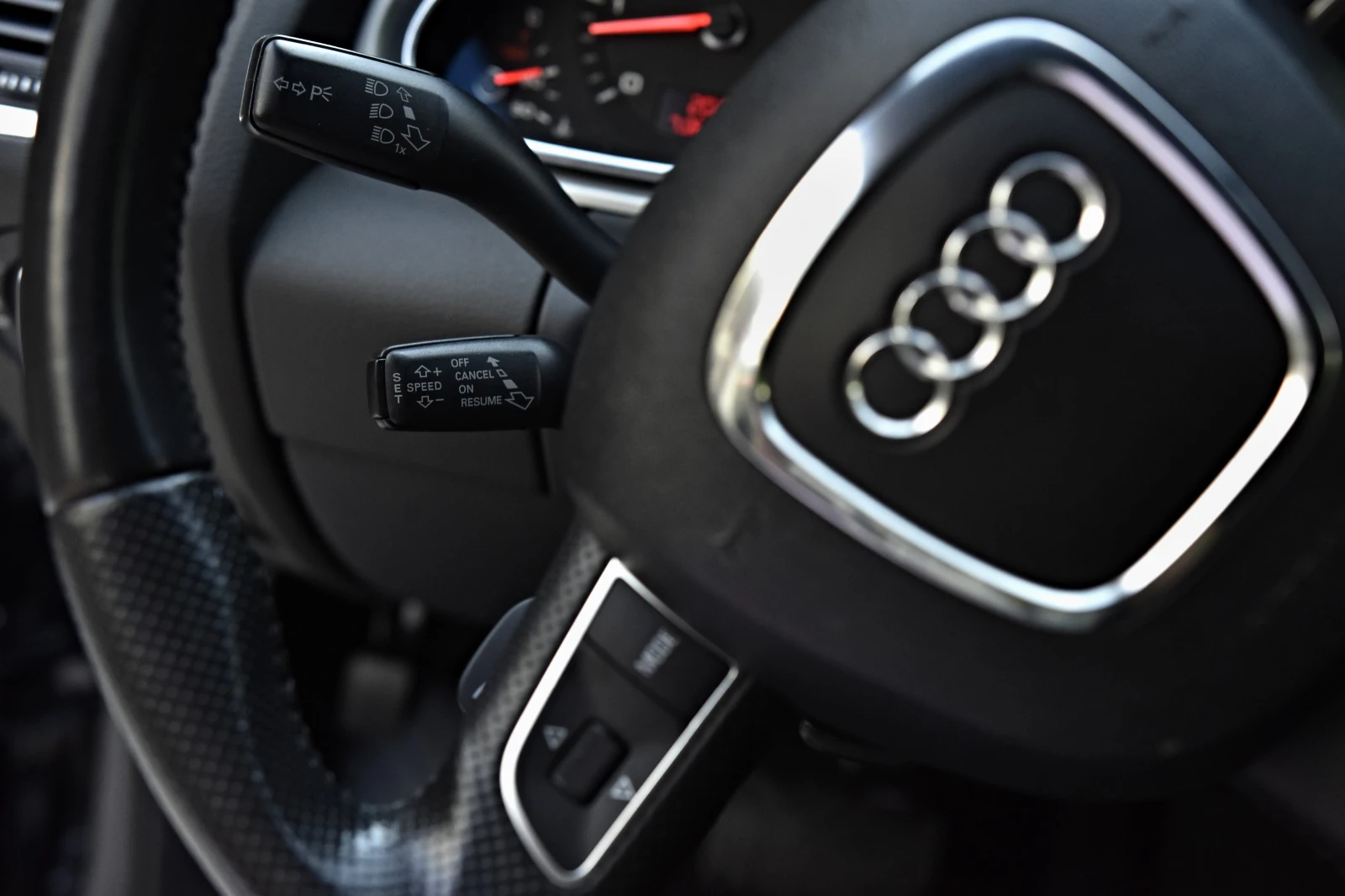 Audi Q7 4.2TDI\CAMERA\PANORAMA\BOSE\7 \ | Mobile.bg   12