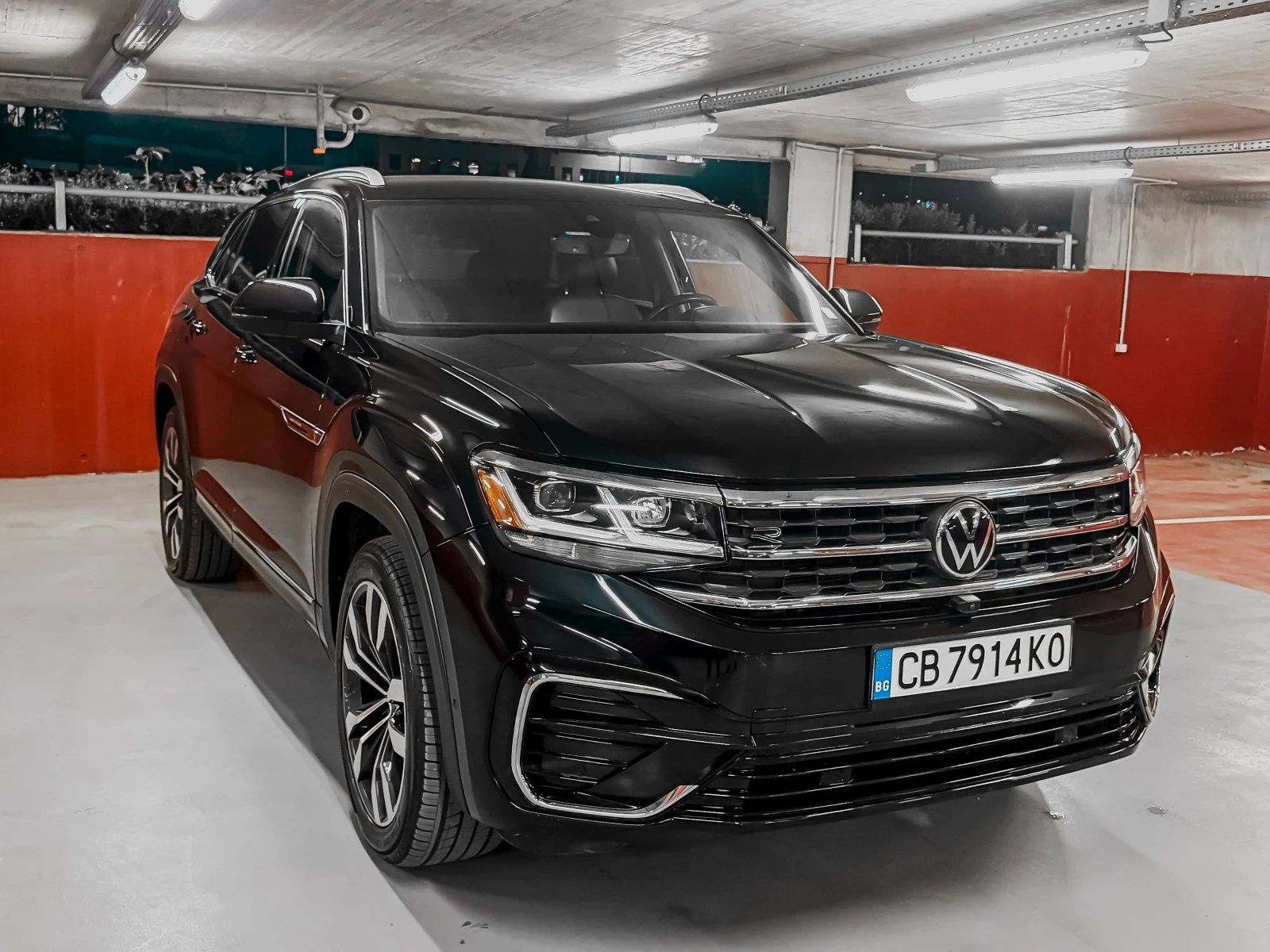 VW Atlas CROSS SPORT V6 3.6 SEL PREMIUM R-LINE 4MOTION  - изображение 4