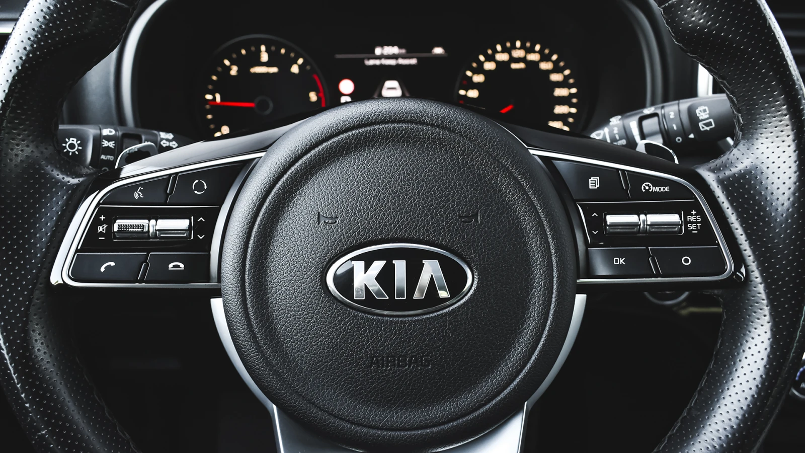 Kia Sportage GT-Line 1.6 CRDi Automatic - изображение 10
