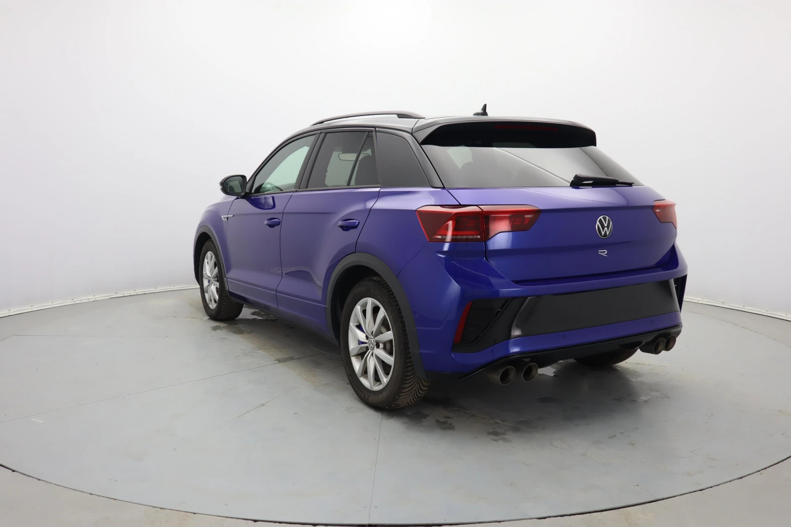VW T-Roc R / 4x4 / NAVI / PANO / VIRTUAL /   - изображение 4