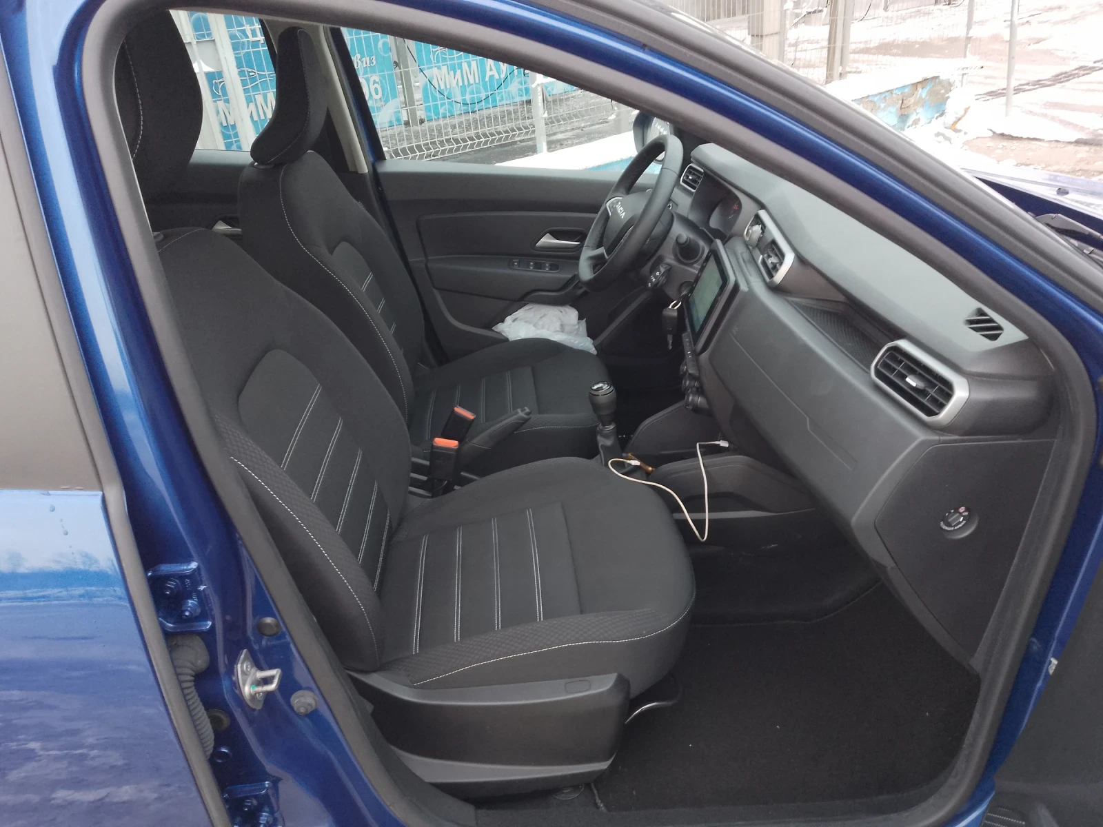 Dacia Duster 1.0 Tce/ECO-G/ФАБРИЧНА ГАЗ LANDI RENZO - изображение 10