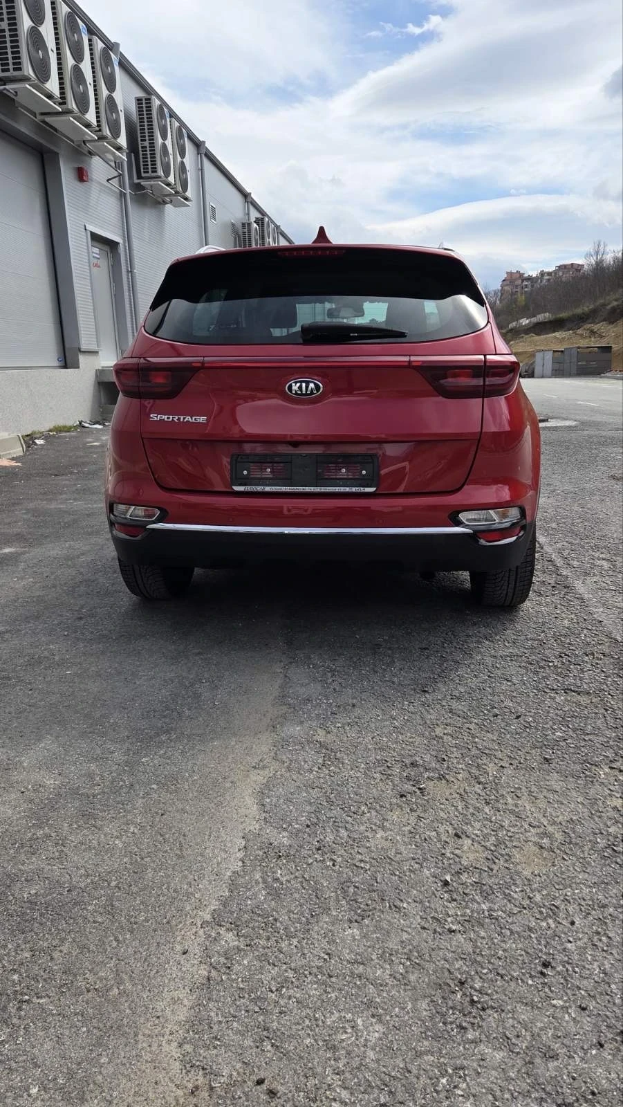 Kia Sportage 1.6i , 55.000km, снимка 4 - Автомобили и джипове - 54009390