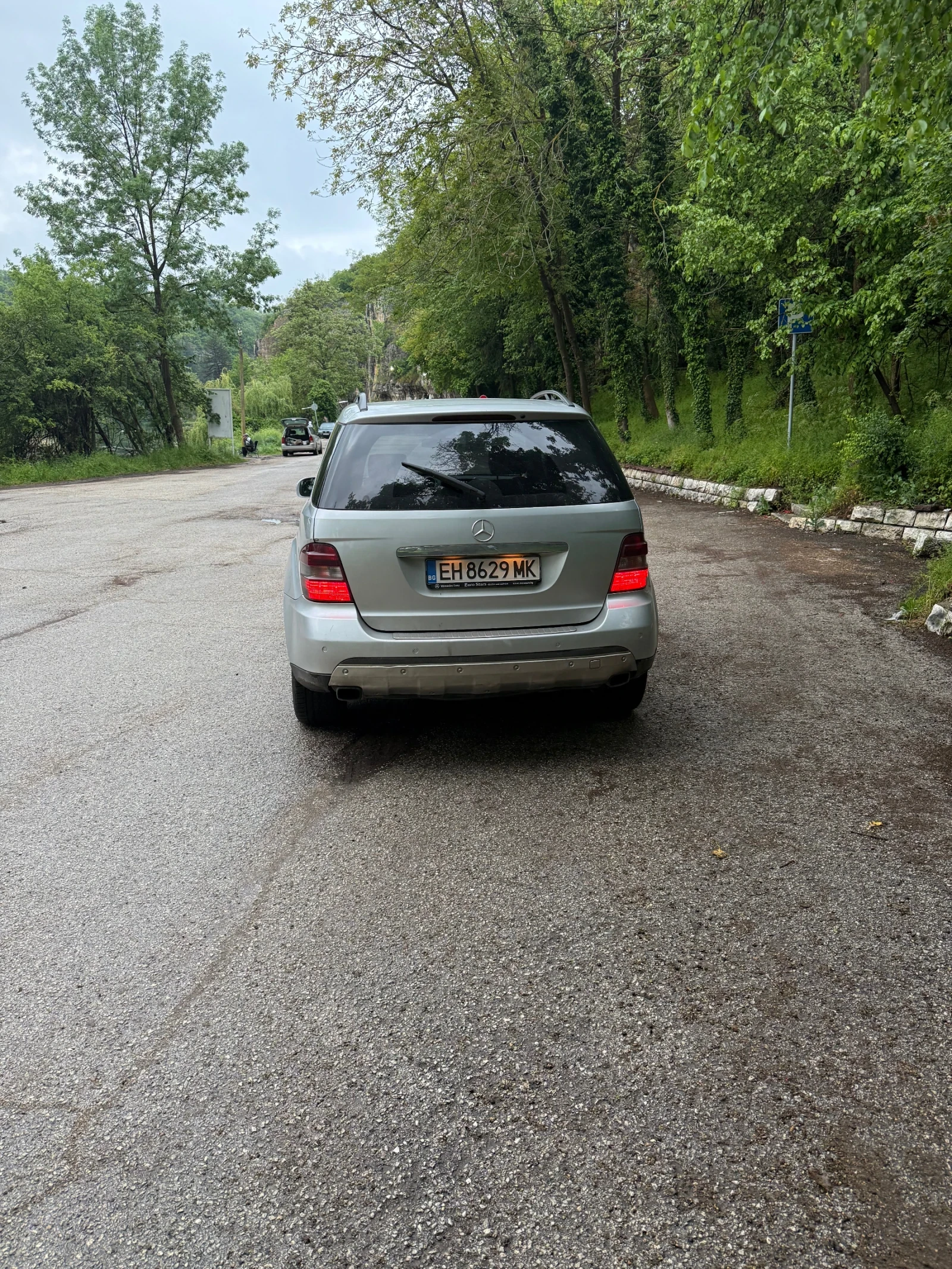 Mercedes-Benz ML 320, снимка 5 - Автомобили и джипове - 54591651