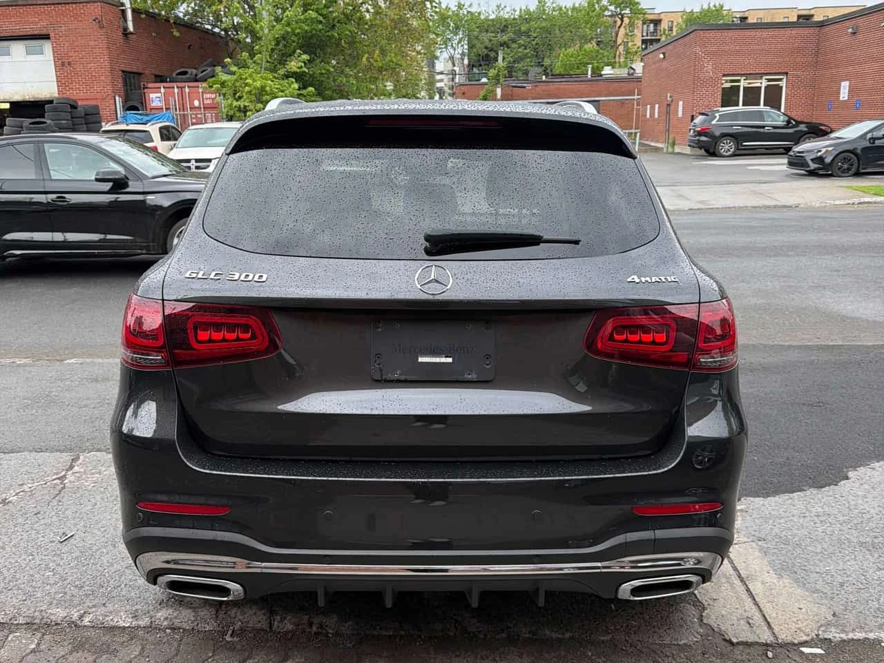 Mercedes-Benz GLC 300  CARFAX, снимка 4 - Автомобили и джипове - 54756342