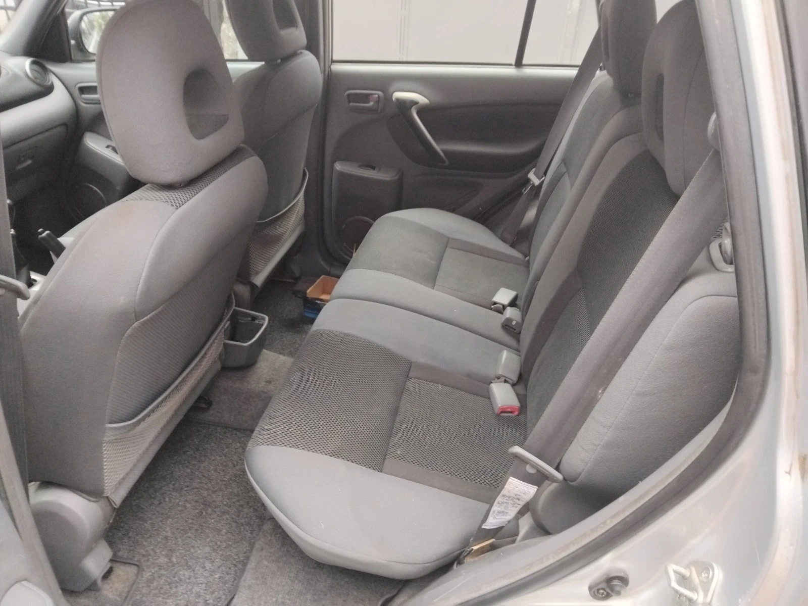 Toyota Rav4 2.0, снимка 7 - Автомобили и джипове - 54782182