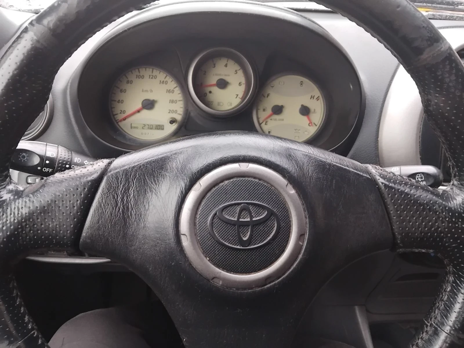 Toyota Rav4 2.0, снимка 6 - Автомобили и джипове - 54782182