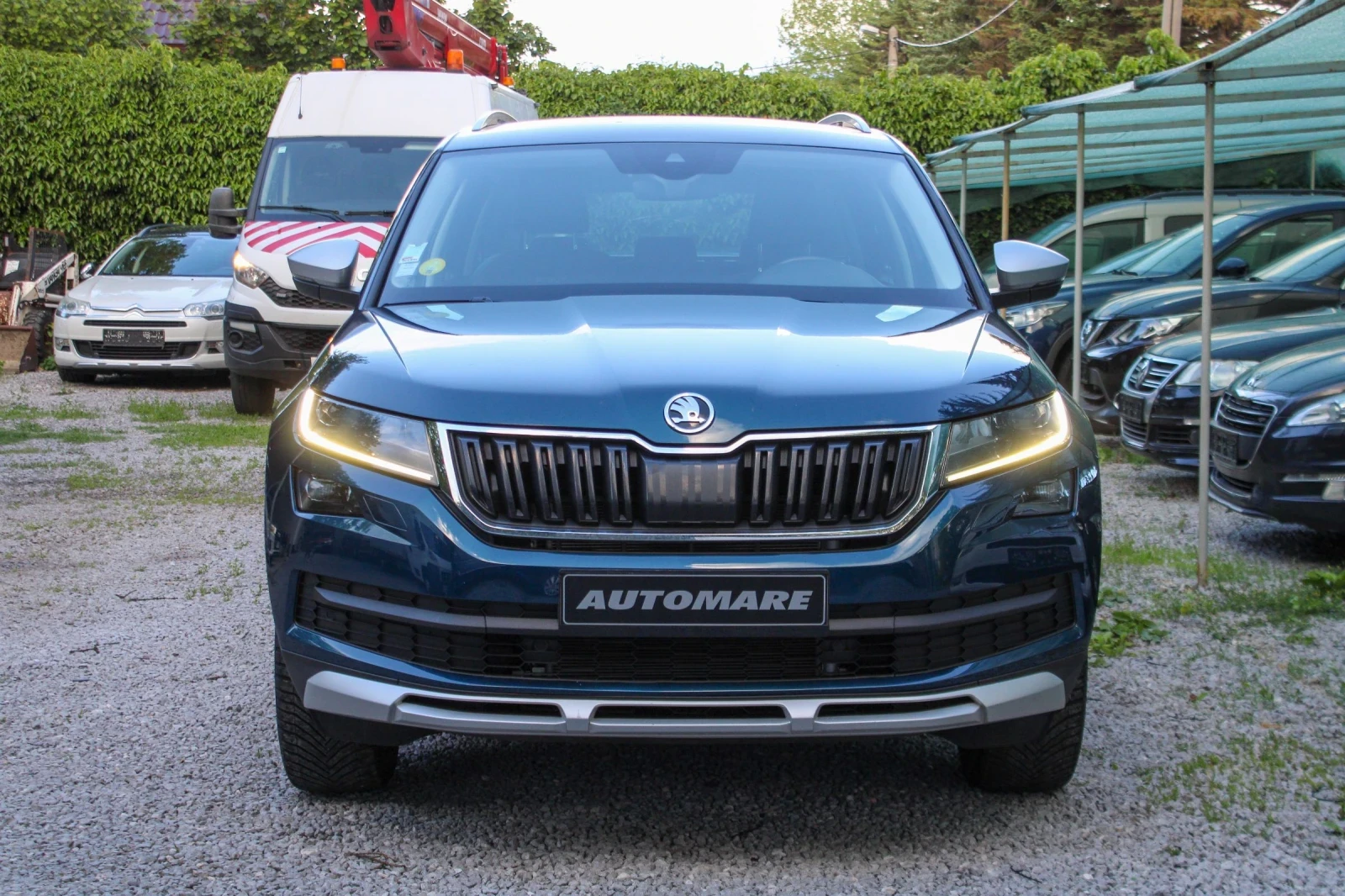 Skoda Kodiaq SCOUT 4X4 7 МЕСТЕН, снимка 8 - Автомобили и джипове - 54795450
