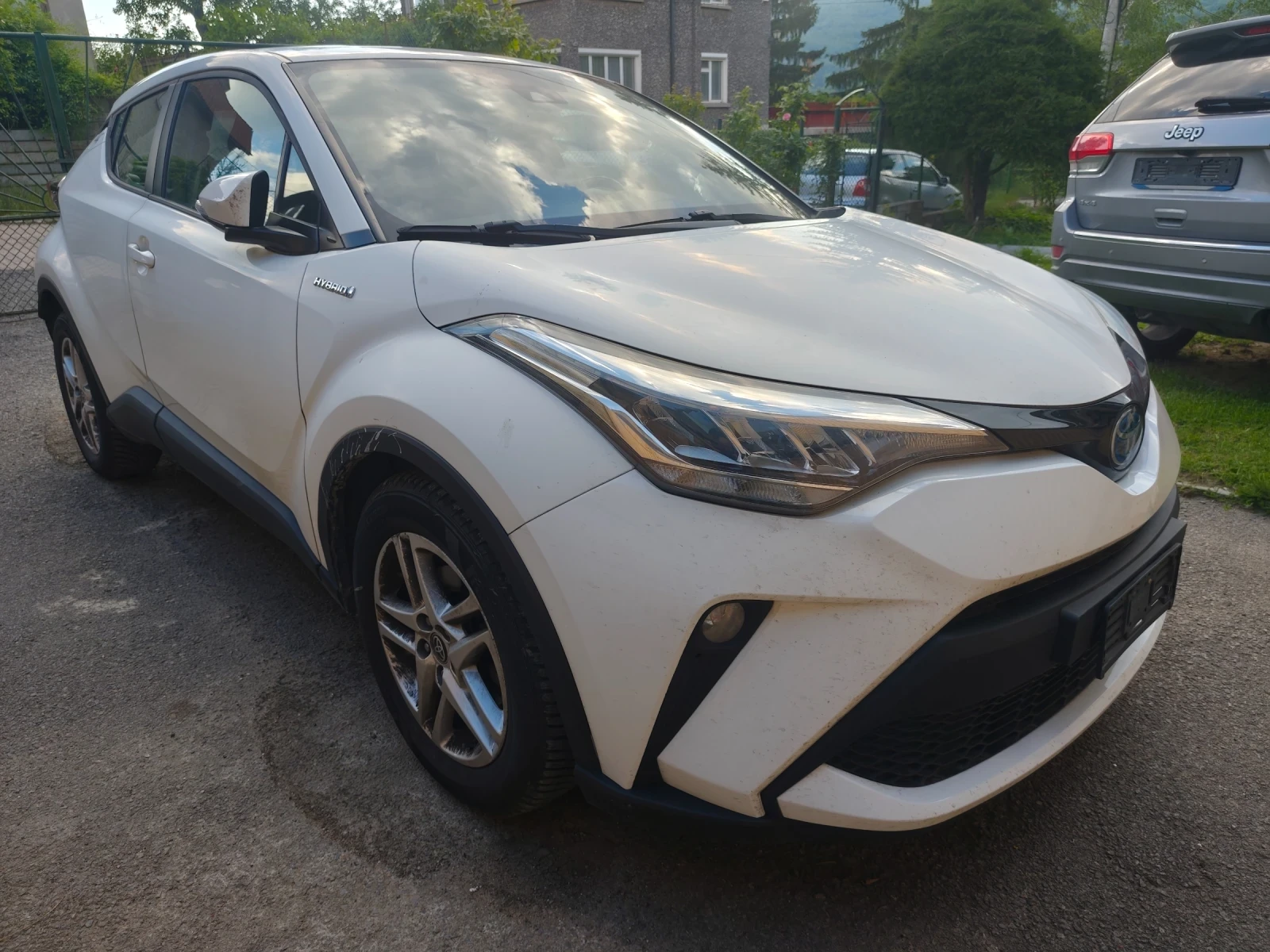 Toyota C-HR Фейслифт  Хибрид 2021г