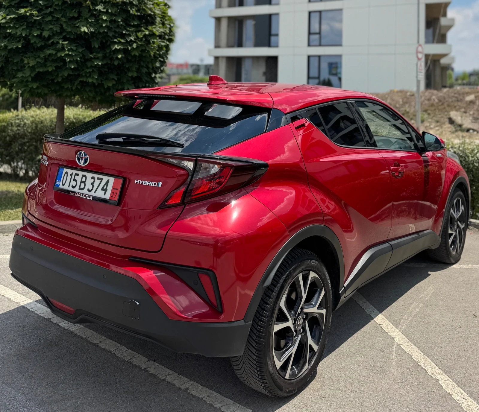 Toyota C-HR 1.8* HeV* Като Нова, снимка 10 - Автомобили и джипове - 55067230
