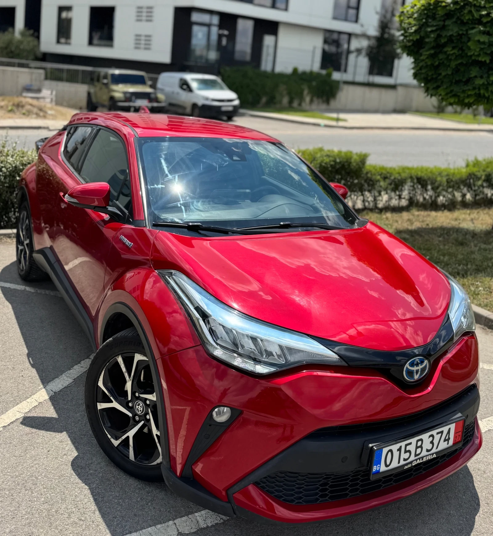 Toyota C-HR 1.8* HeV* Като Нова, снимка 2 - Автомобили и джипове - 55067230