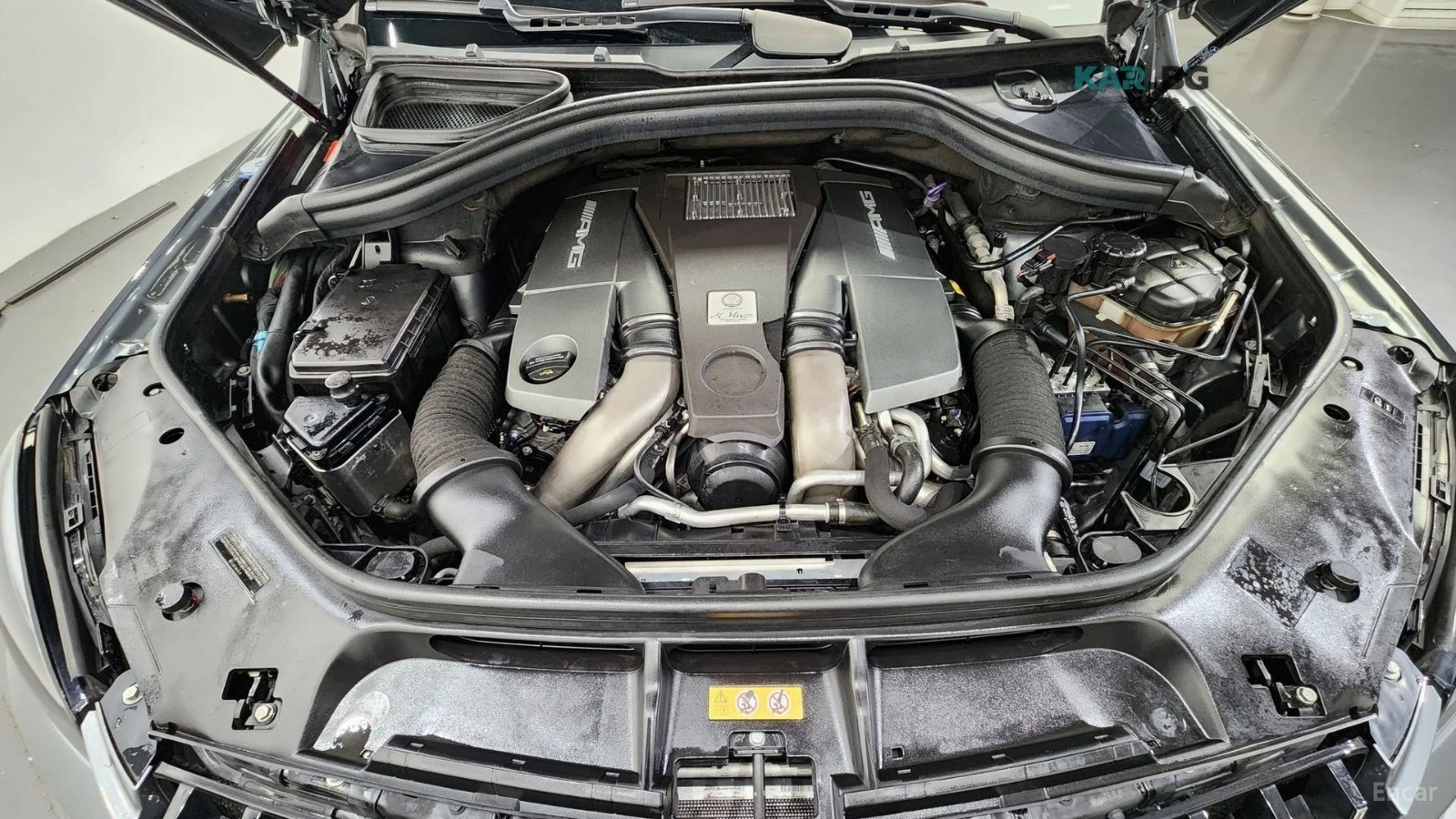 Mercedes-Benz GLE 63 S AMG * COUPE* 360* Head up* KEYLESS* ПОДГРЕВ* ОБДУХВАНЕ, снимка 6 - Автомобили и джипове - 55086635