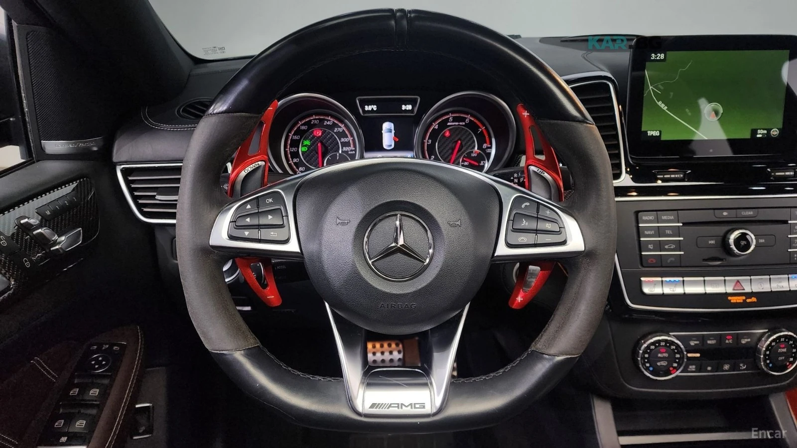 Mercedes-Benz GLE 63 S AMG * COUPE* 360* Head up* KEYLESS* ПОДГРЕВ* ОБДУХВАНЕ, снимка 12 - Автомобили и джипове - 55086635