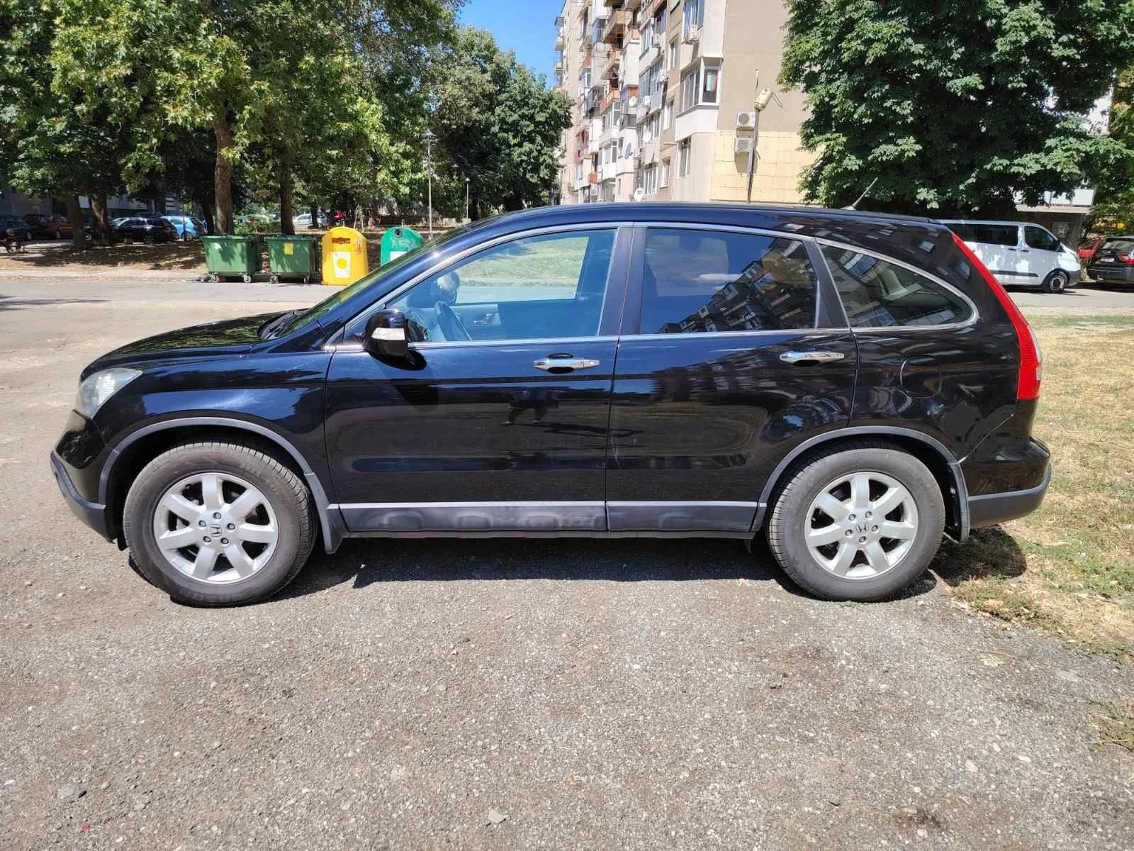 Honda Cr-v 3-та Генерация - 2.2 CDTI, снимка 2 - Автомобили и джипове - 55784259