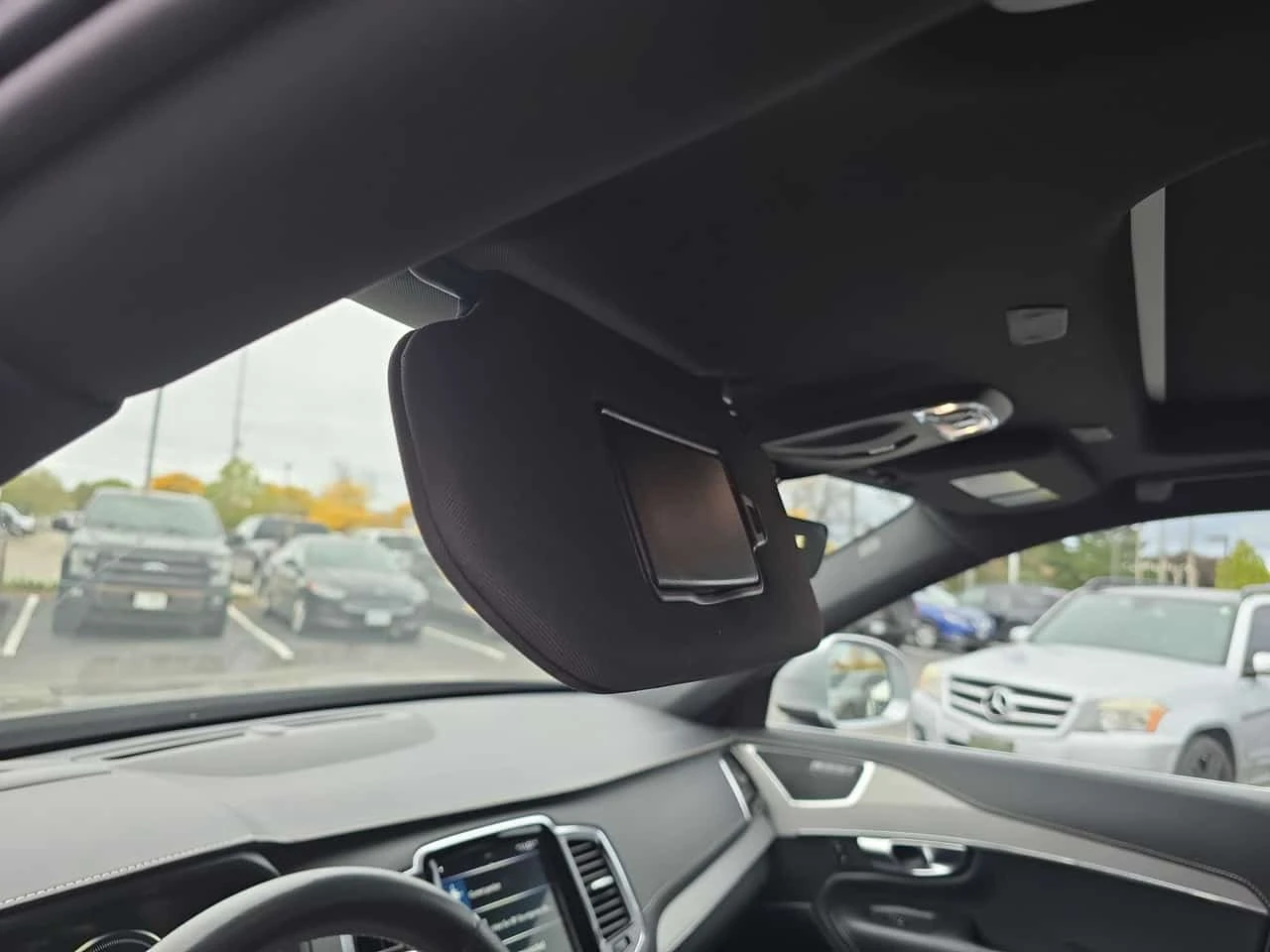 Volvo Xc90 * R Design * CARFAX * ����� �� ����������� | Mobile.bg � ����������� 10