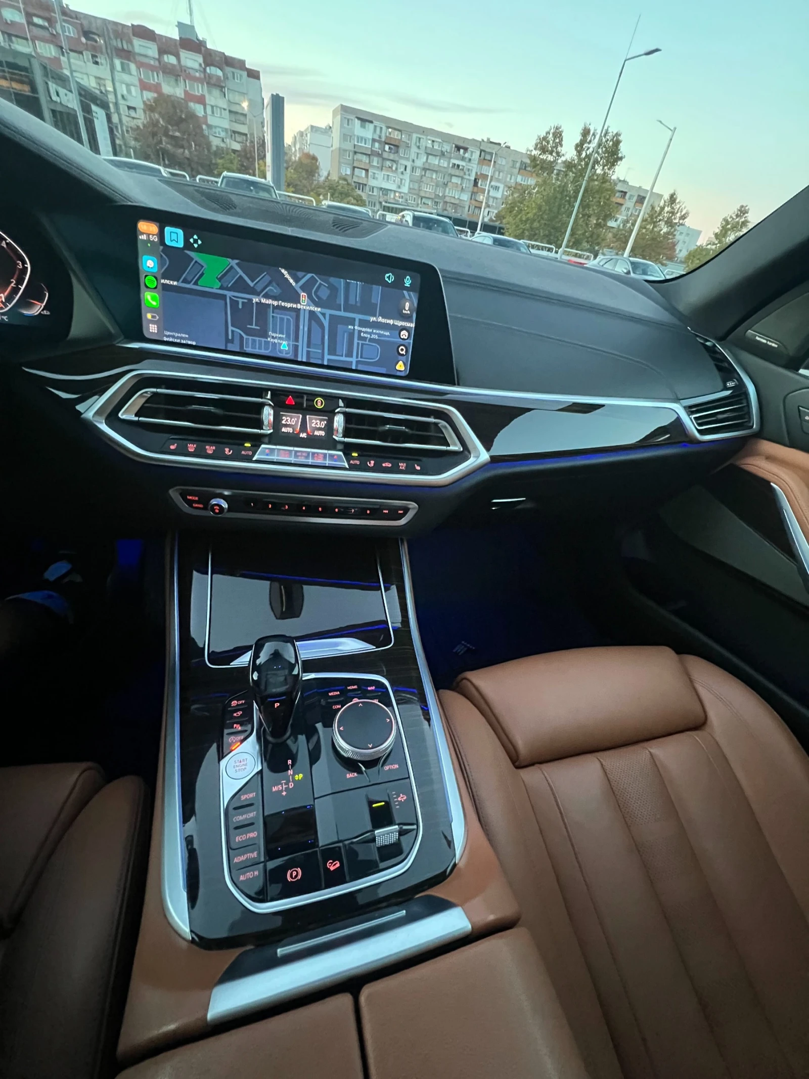 BMW X5 40i xDrive Luxury Line, снимка 15 - Автомобили и джипове - 56638649