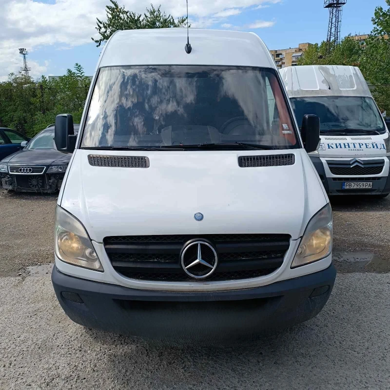Mercedes-Benz Sprinter 519