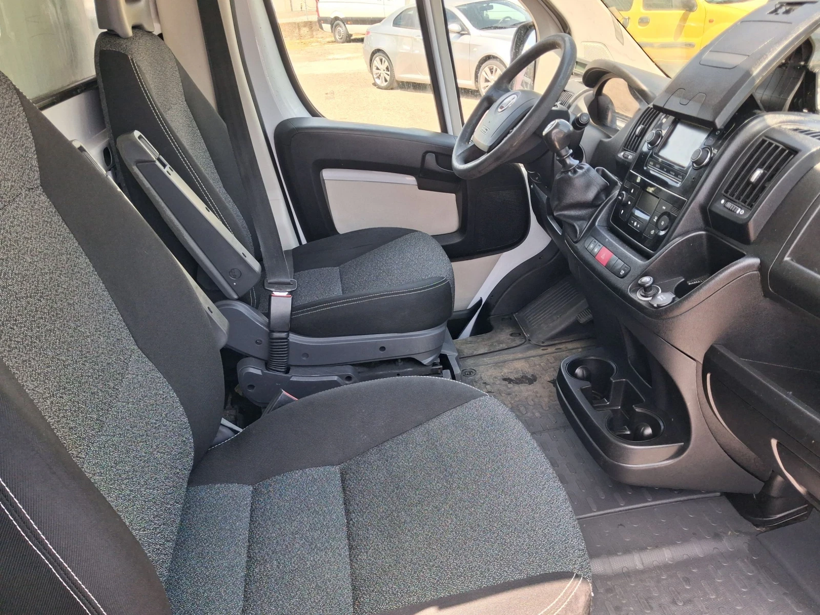 Fiat Ducato 3.0, 180, к.с. 4.20 м., хладилен, автопилот, ТОП, снимка 13 - Бусове и автобуси - 54683062