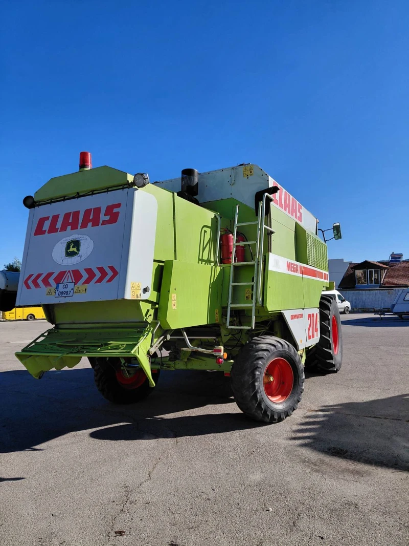Комбайн Claas mega 204, снимка 5 - Селскостопанска техника - 52162025