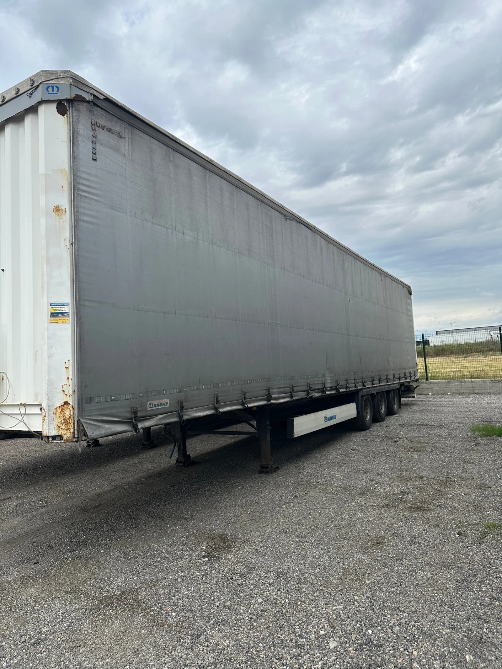 Полуремарке Krone Мега, снимка 2 - Ремаркета - 54887505