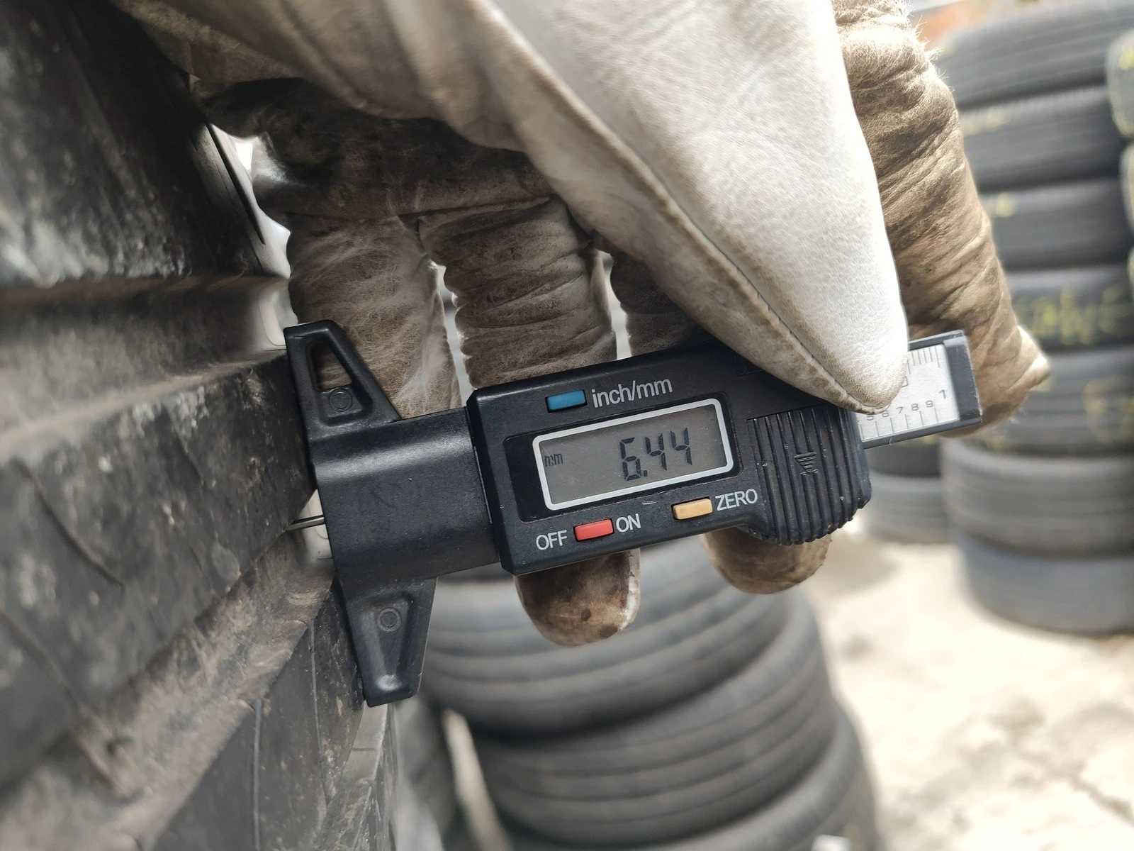 Гуми Летни 195/55R15, снимка 6 - Гуми и джанти - 56664401