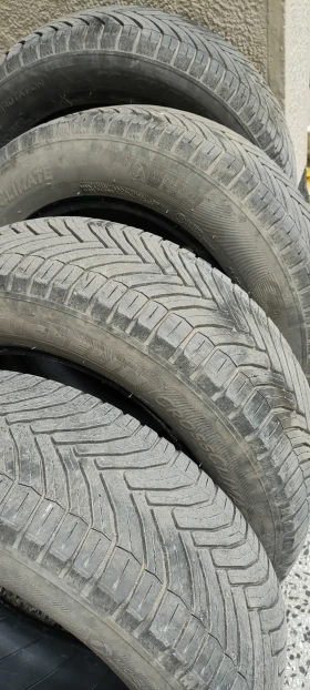 Гуми Всесезонни 175/65R14, снимка 1 - Гуми и джанти - 47928392