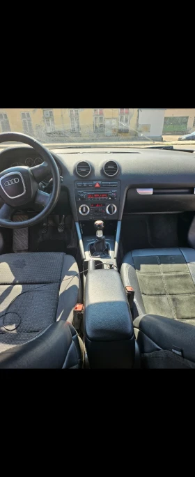 Audi A3 Sportback 2.0  TDI 140 К.с.климатроник, снимка 7