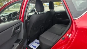 Toyota Auris БЕЗУПРЕЧНА, снимка 8