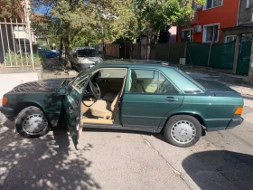 Mercedes-Benz 190, снимка 6