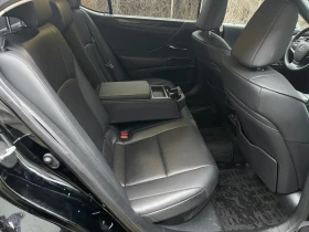 Lexus ES 300 ES300H, снимка 12 - Автомобили и джипове - 53277750