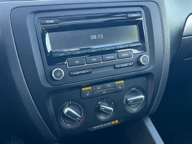VW Jetta - 5200 € - 37181748 8