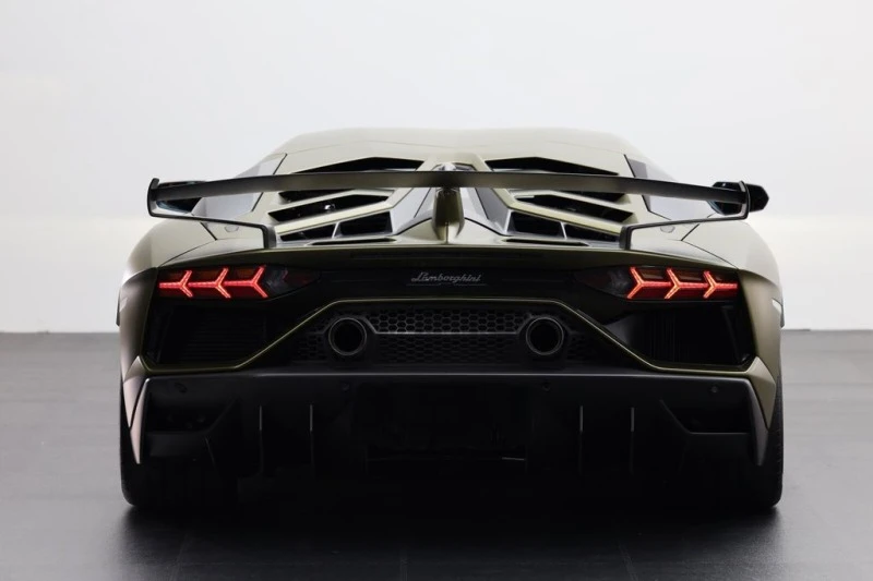 Lamborghini Aventador SVJ/ FULL CARBON/ CERAMIC/ AD PERSONAM/ SENSONUM/ , снимка 7 - Автомобили и джипове - 44990054