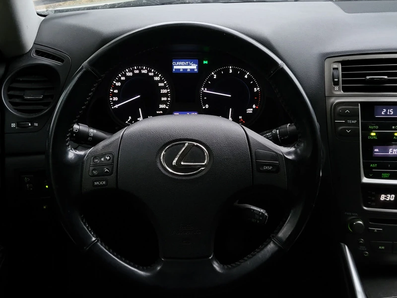 Lexus IS 220d 177к.с. / RWD / 149 000км, снимка 11 - Автомобили и джипове - 46344837