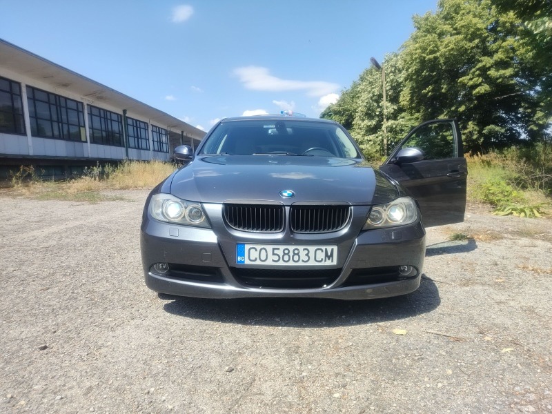 BMW 320 Седан, снимка 1 - Автомобили и джипове - 46405316