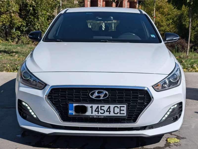 Hyundai I30 1.6 crdi, снимка 4 - Автомобили и джипове - 47405557