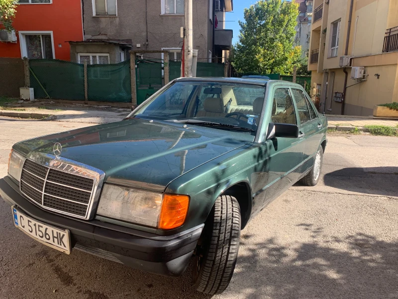 Mercedes-Benz 190, снимка 2 - Автомобили и джипове - 47543202