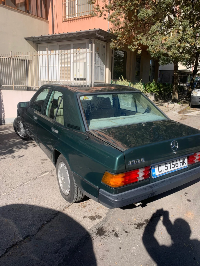 Mercedes-Benz 190, снимка 5 - Автомобили и джипове - 47543202