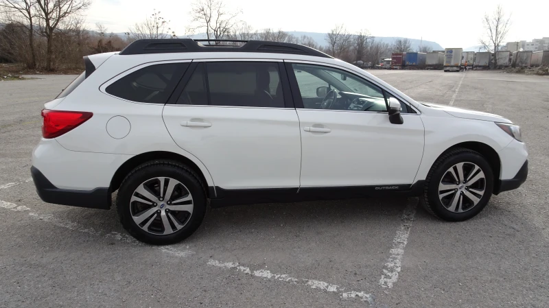 Subaru Outback 2.5 AT, снимка 4 - Автомобили и джипове - 48835881