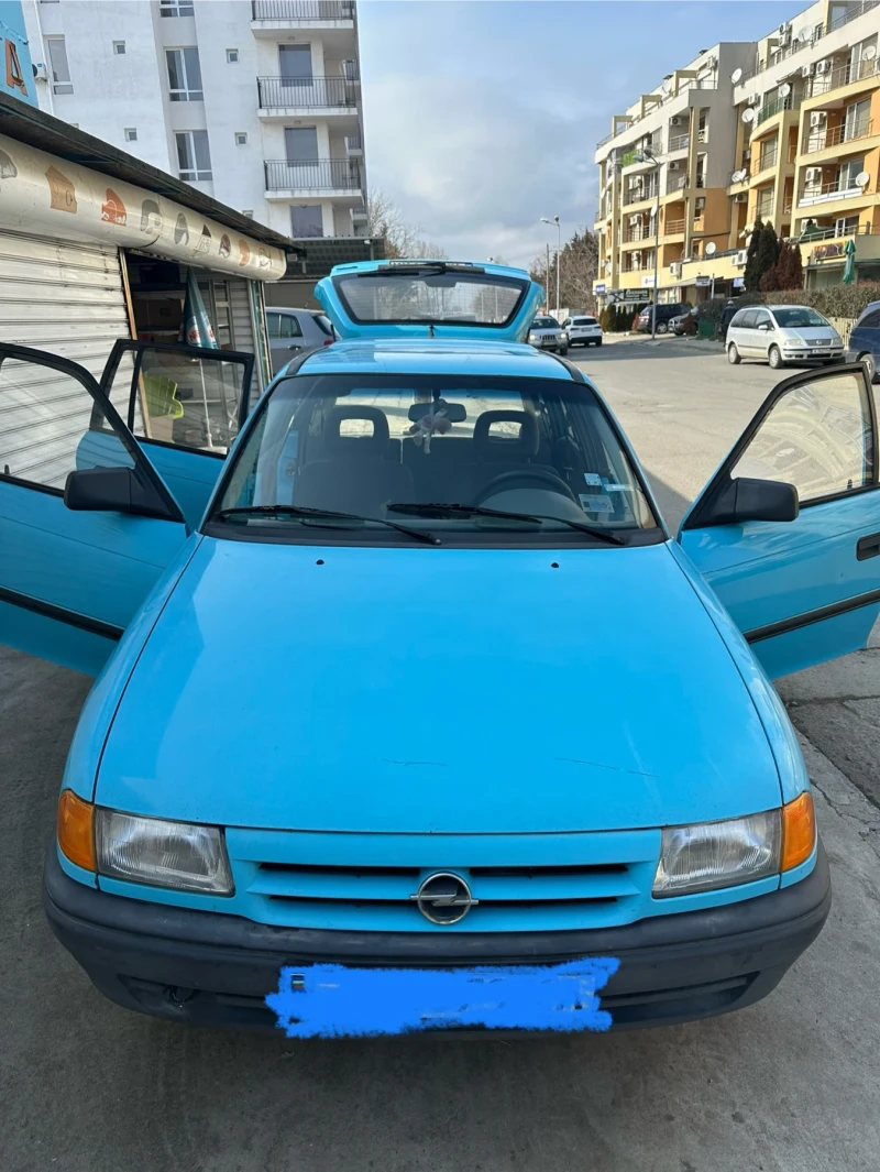 Opel Astra, снимка 1 - Автомобили и джипове - 49324834