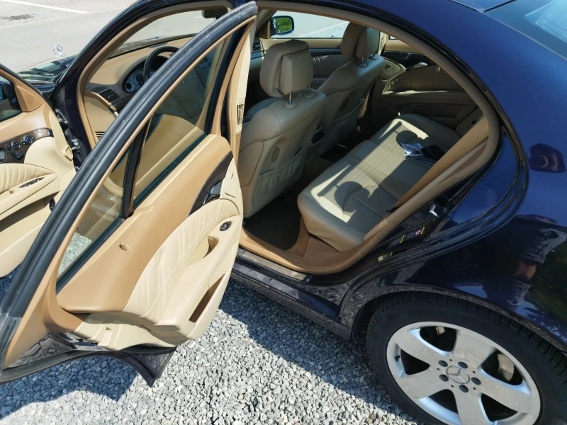 Mercedes-Benz E 500 Avantgarde , снимка 11 - Автомобили и джипове - 51538927