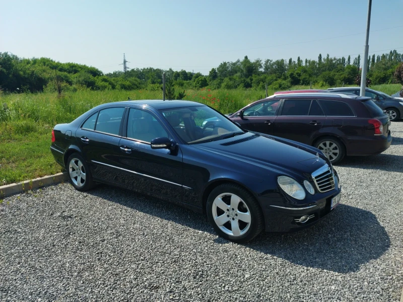 Mercedes-Benz E 500 Avantgarde , снимка 10 - Автомобили и джипове - 51538927