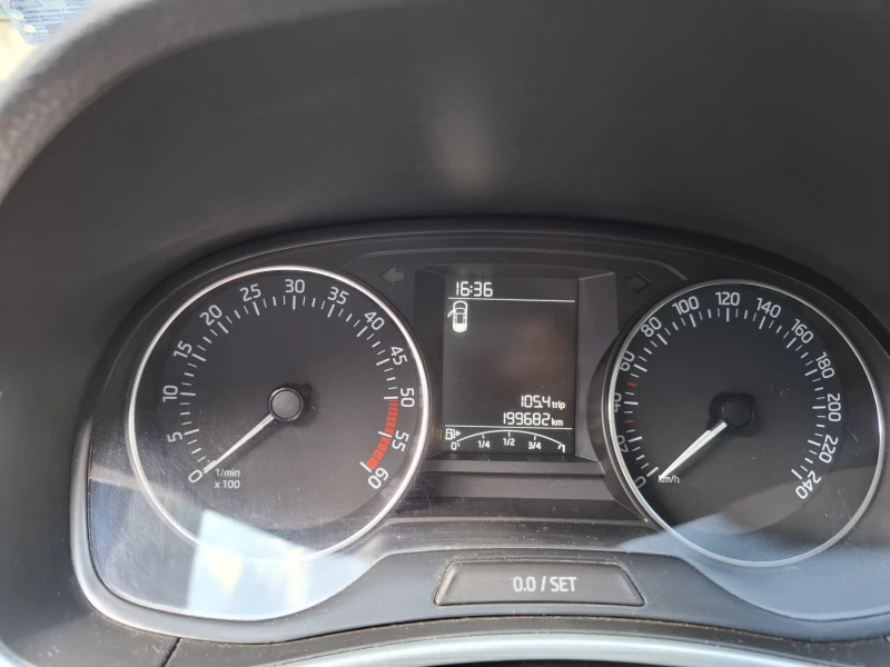 Skoda Fabia 1.4 tdi, снимка 11 - Автомобили и джипове - 51117733