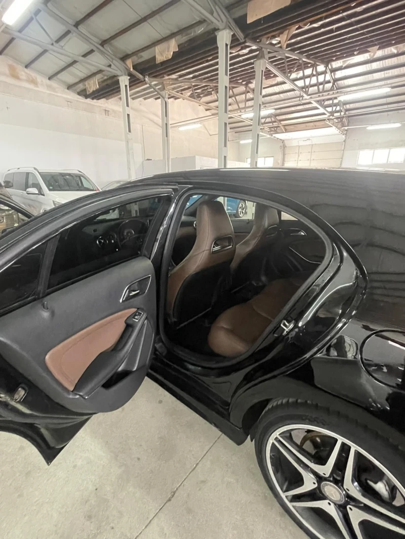 Mercedes-Benz A 200 AMG/harman/kardon/LED/FULL!!!, снимка 12 - Автомобили и джипове - 51423991