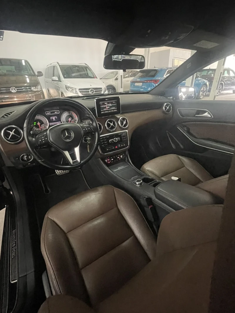 Mercedes-Benz A 200 AMG/harman/kardon/LED/FULL!!!, снимка 10 - Автомобили и джипове - 51423991