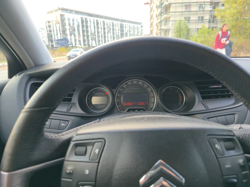 Citroen C5 2.0 HDI, снимка 14 - Автомобили и джипове - 52161709